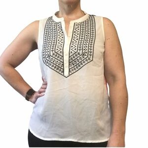 Ark & Co. Blouse Sleeveless Embroidered Sz Med